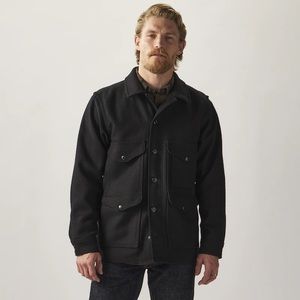 FILSON MACKINAW WOOL CRUISER JACKET Sz Small. 100% wool. Like new condition.